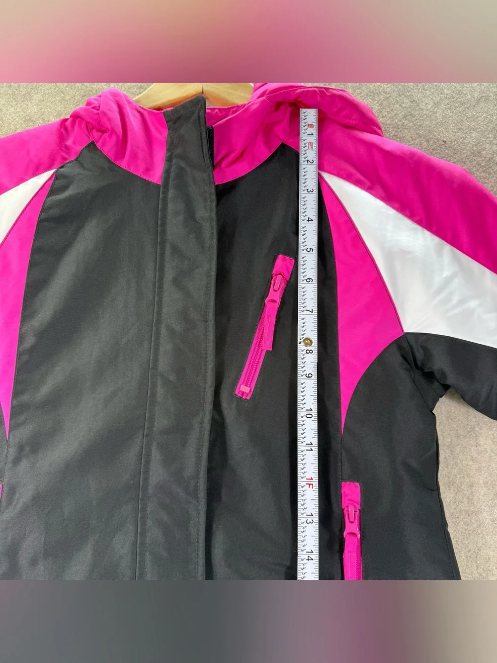 Children’s Place Girls Water Resistant Hooded Jacket Black & Hot Pink Sz M (7/8)